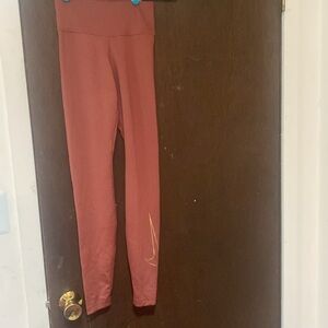 Nike leggings